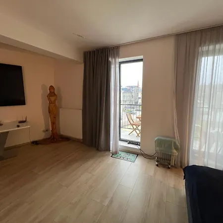 Apartment Modern In Center Kosice